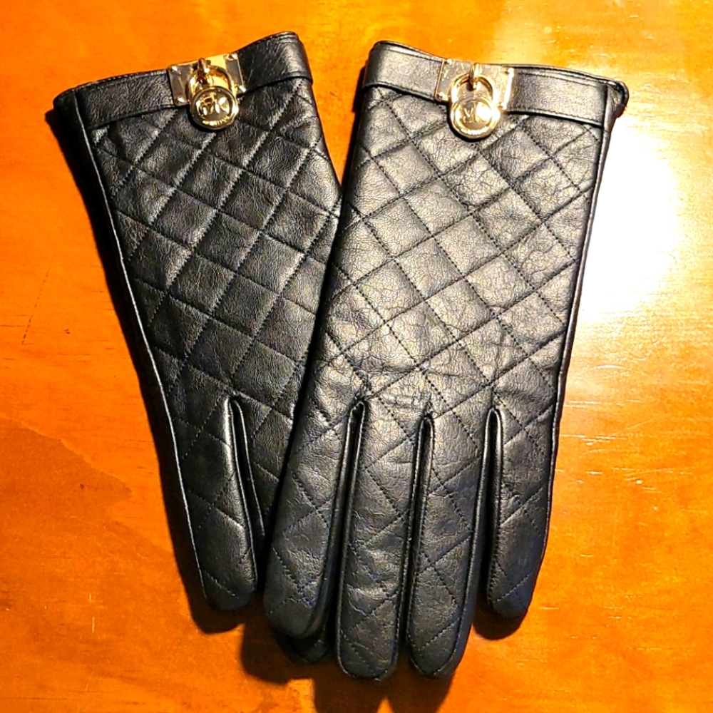 Michael khors leather black gloves